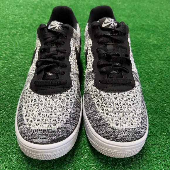 Nike Air Force 1 Flyknit 2 Black Pure Platinum Mens AV3042-001 VNDS Sz 8.5 main image 7